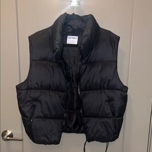 Old Navy Black Puffer Vest